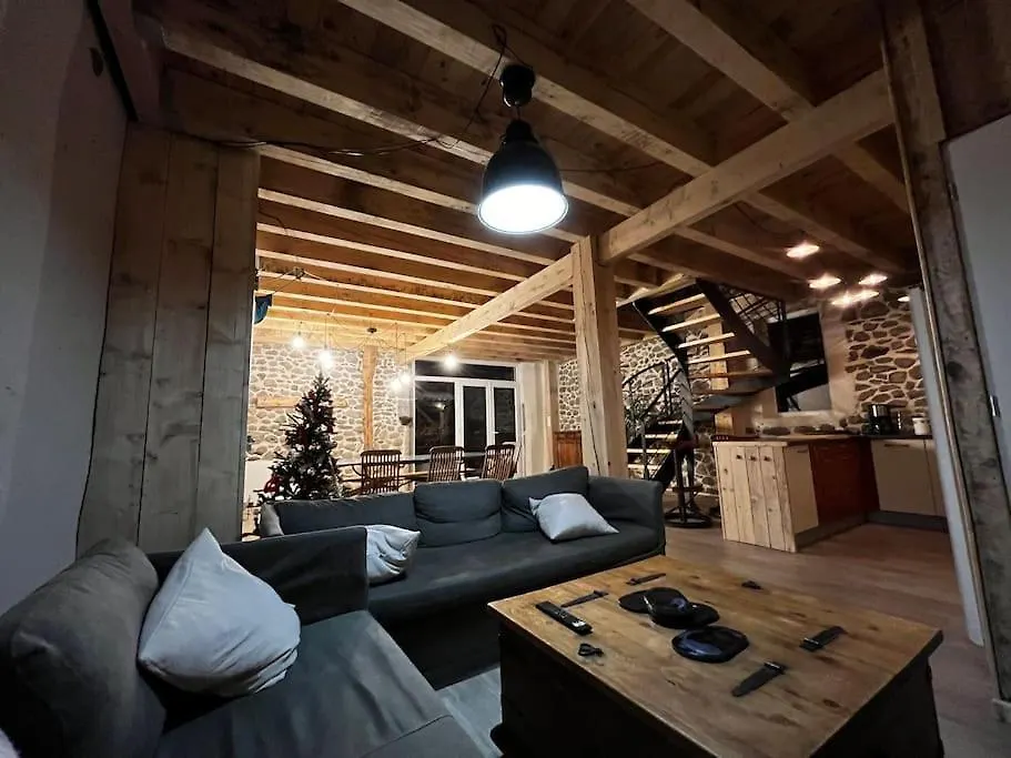 Holiday home La Grange De La Gratade Villa Rochefort-Montagne France